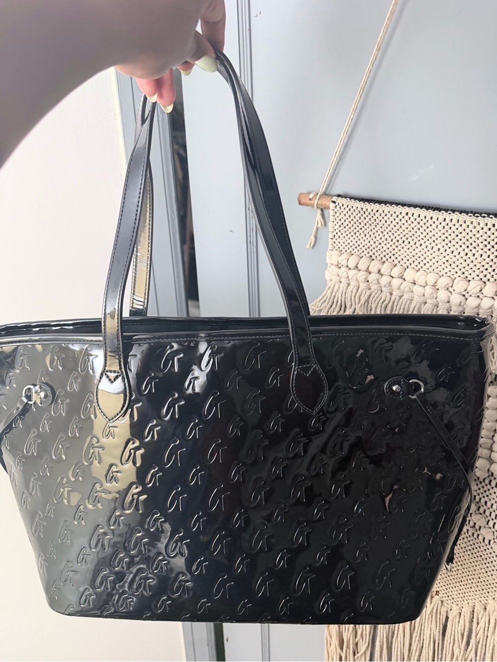 Glamaholic Black Patent Tote Bag with Embossed Logo - Picture 4 of 5